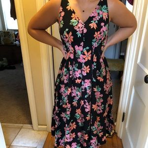 Capri V-Neck Garden Maxi Dress Ann Taylor